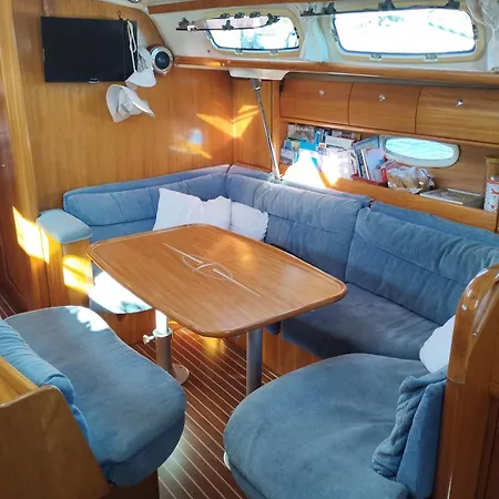 Hotel en barco Cassiopeia