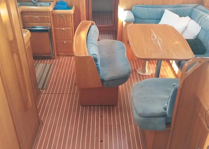 Hotel en barco Cassiopeia *